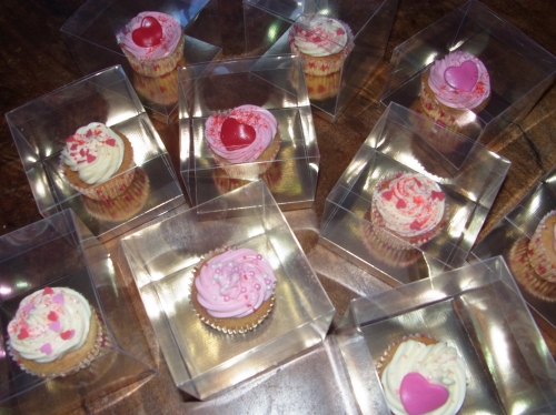 valentine cupcakes made in north london